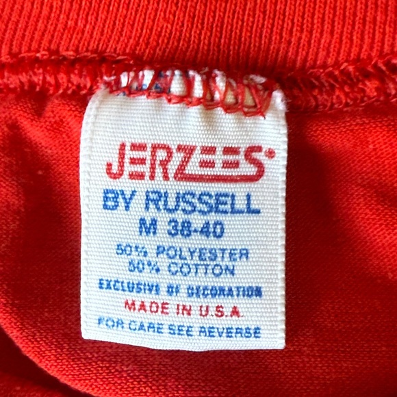 Vintage Single Stitch Red 80's Yellowstone Park Short Sleeve Graphic Tee - Picture 2 of 7